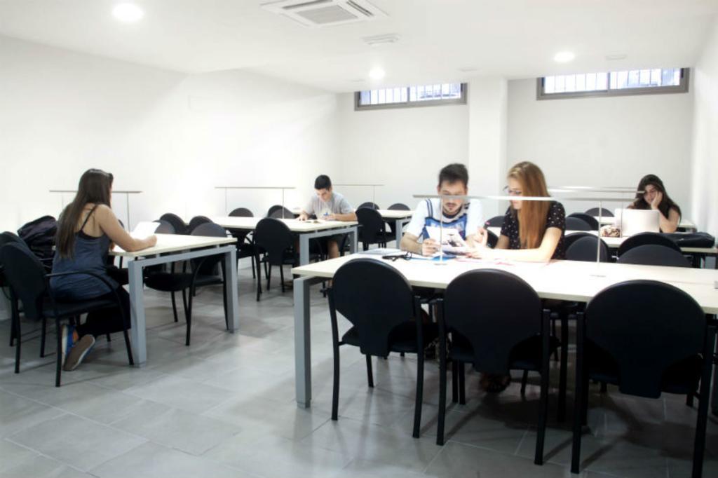 Colegio Mayor Resa La Concepcion Valencia Exterior foto